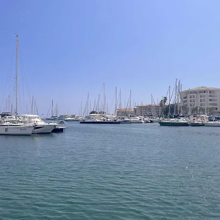 Appartement 2p, 4 Couchages, Terrasse Et Salon De Jardin à 200m De La Plage, - Fr-1-226a-22