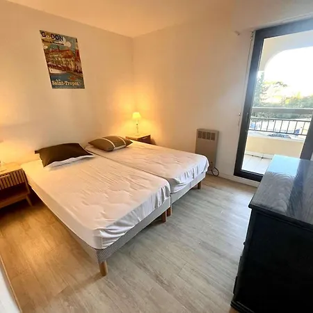 2p, 4 Couchages, Terrasse Et Salon De Jardin à 200m De La Plage, - Fr-1-226a-22